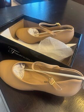 Mary Jane Flats in Nude Tan with Buckle Strap